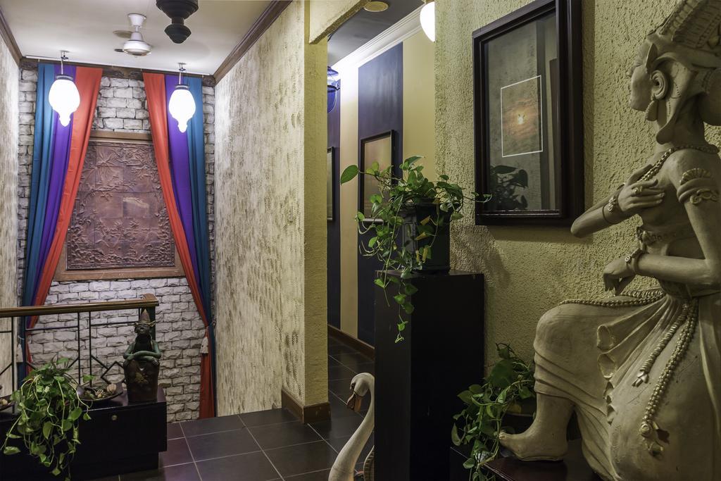 Dhanesvara Holistic Unique Homestay Wonotjolo Eksteriør bilde