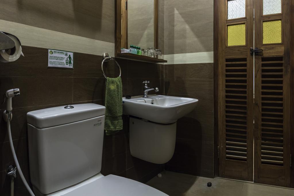 Dhanesvara Holistic Unique Homestay Wonotjolo Rom bilde