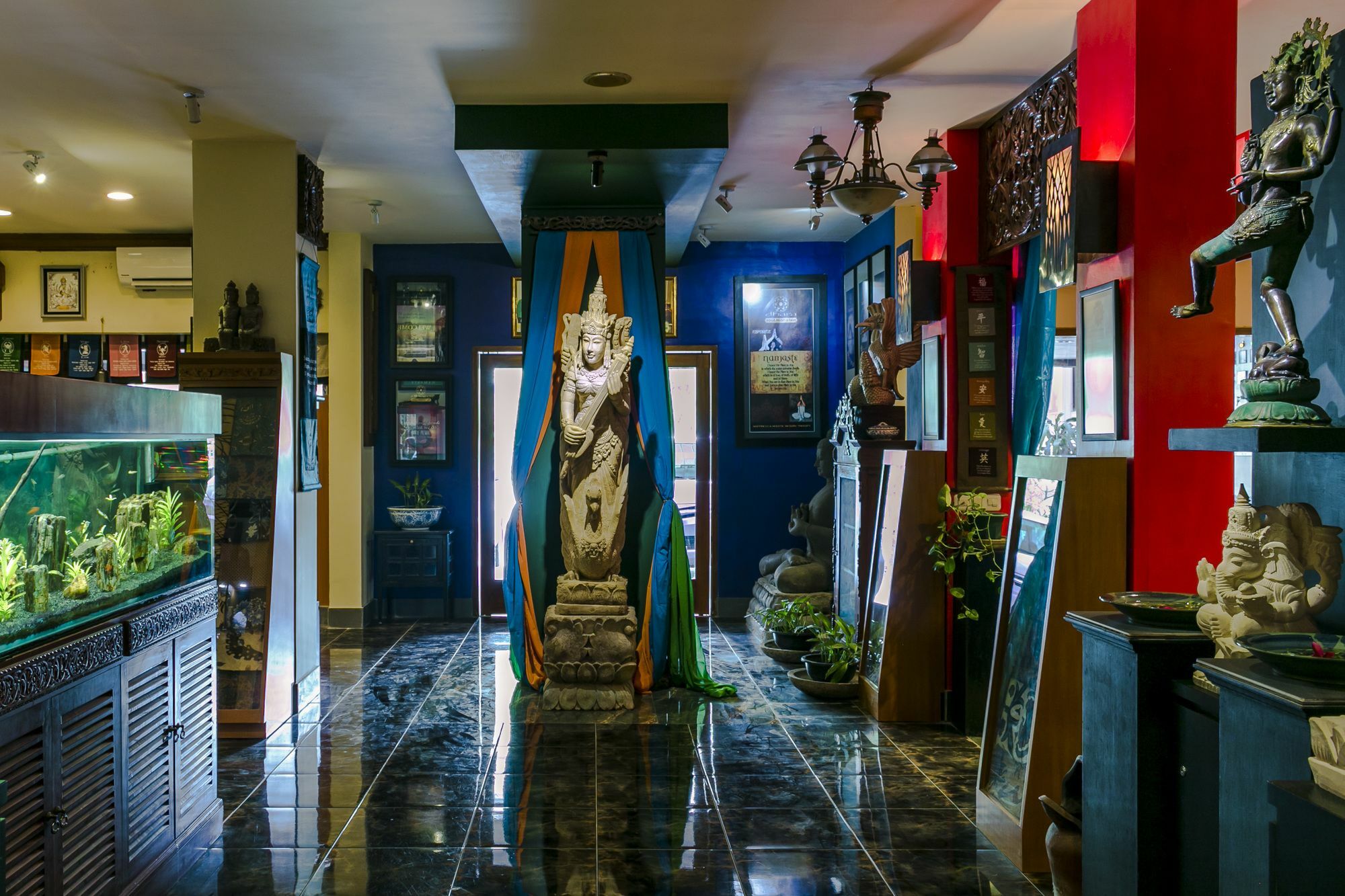Dhanesvara Holistic Unique Homestay Wonotjolo Eksteriør bilde
